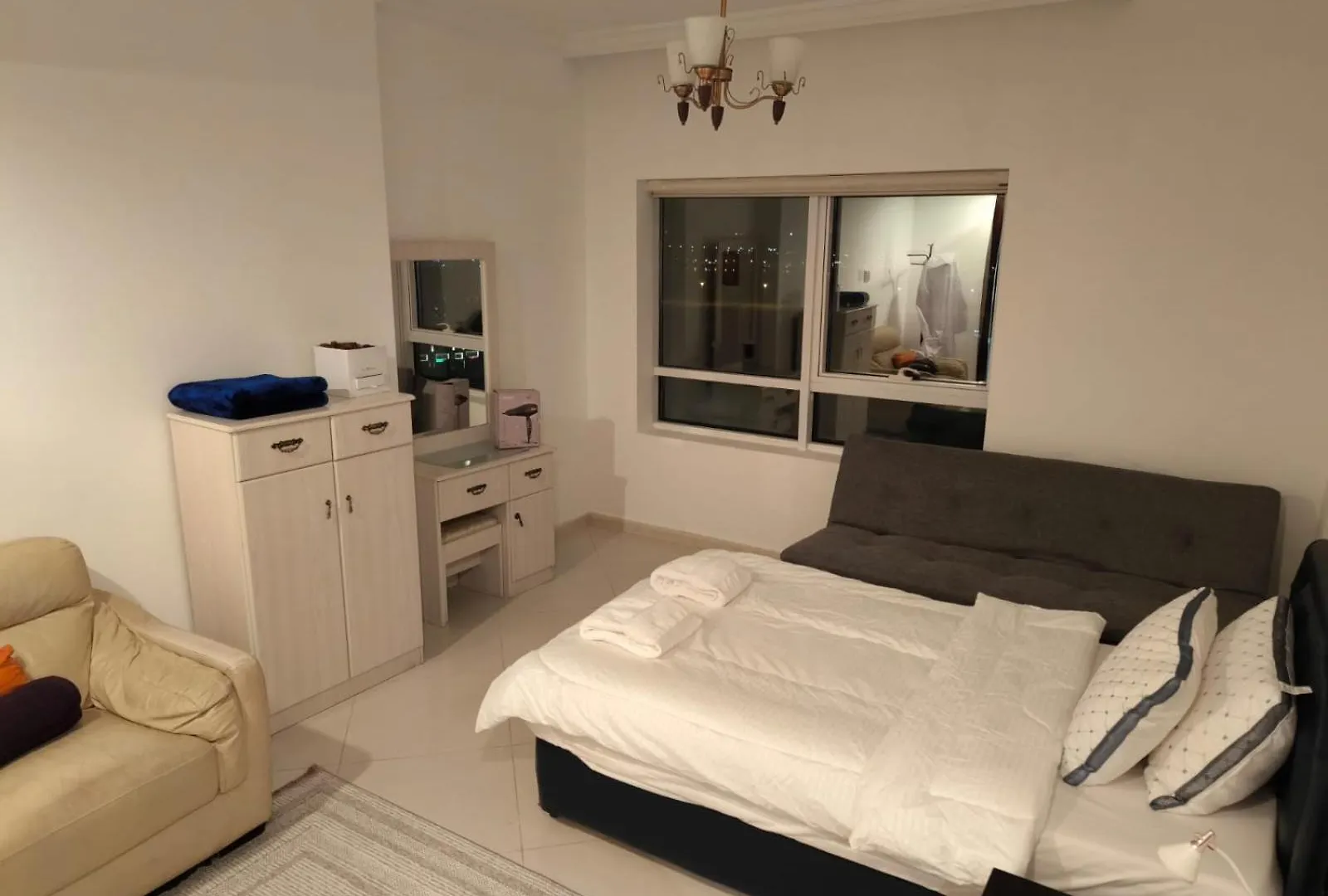 Lägenhet Smart Home Vacation Home Sharjah